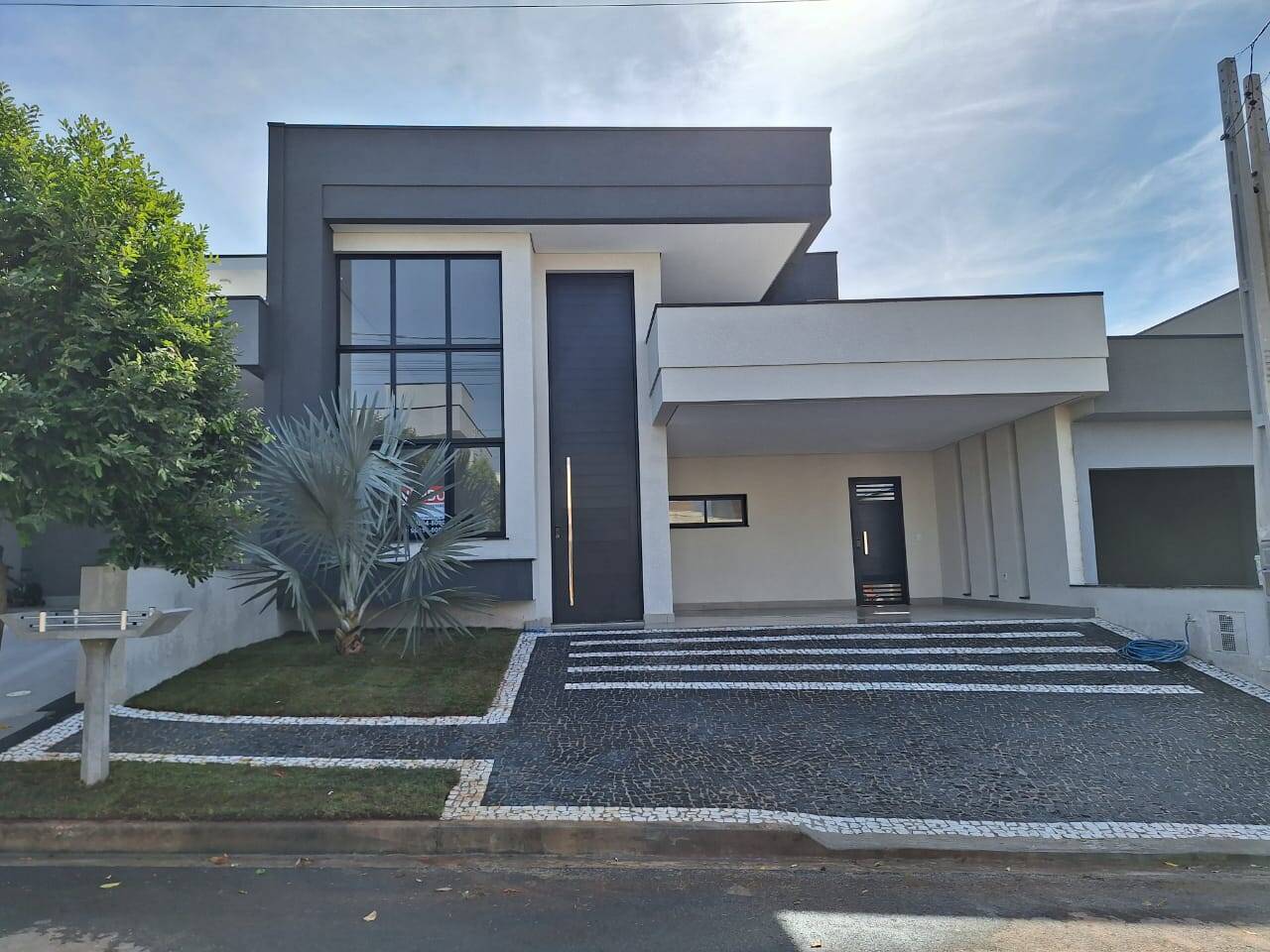 #1757 - Casa em condomínio para Venda em Hortolândia - SP