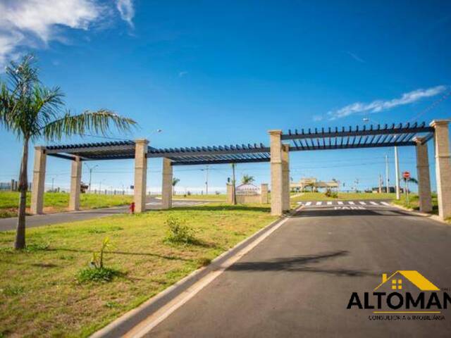 Venda em Parque Residencial São Clemente - Monte Mor